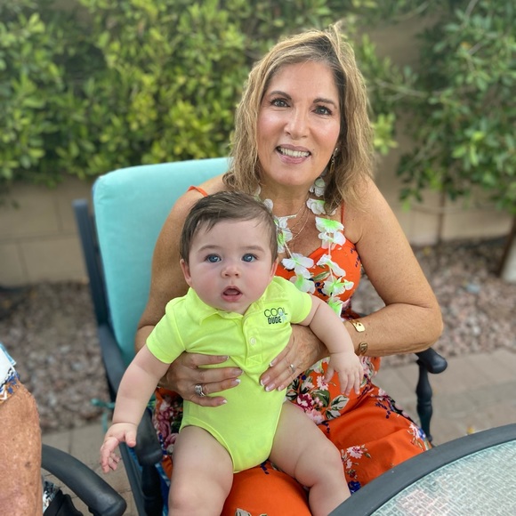 Meet your Posher, Debi - Picture 1 of 1